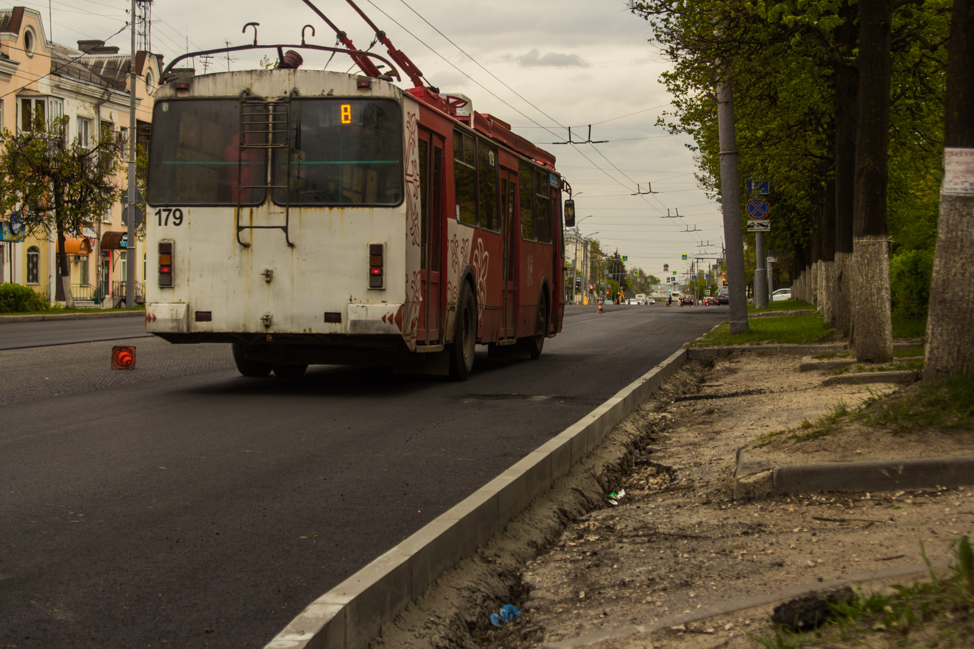 Улицу Горького оставят без парковочных карманов | 13.05.2024 | Владимир -  БезФормата