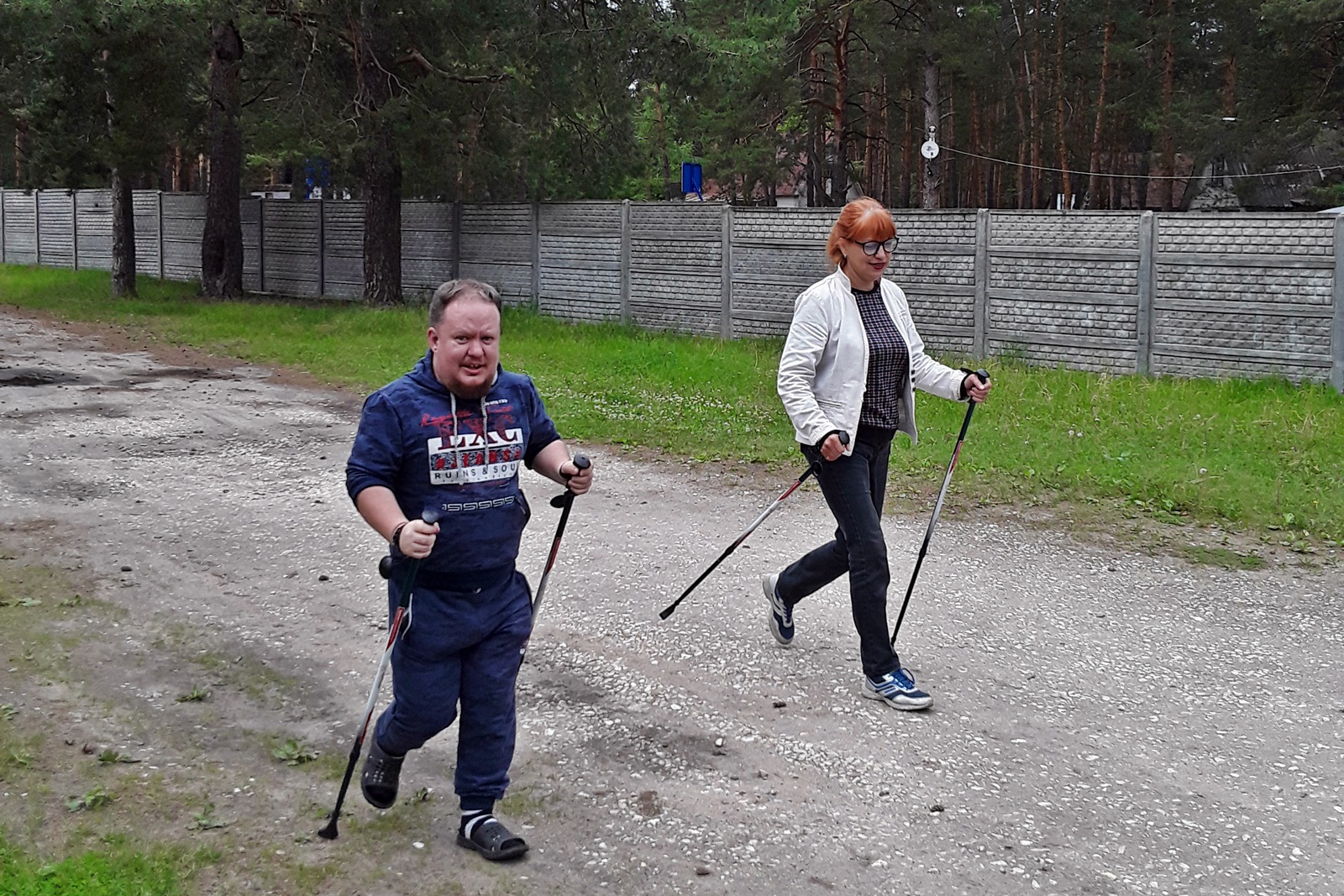Инвалиды по зрению организации. Всероссийское общество глухих слепых и инвалидов. Квесты для инвалидов пожилых слепых. Поддержка инвалидов старшего поколения.
